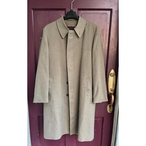 London Fog Long Mens Overcoat with Zip in Fur Lining 42 Long - Great shape!